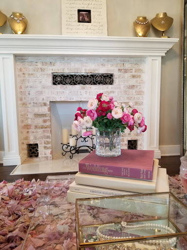 Bridal Shop «Uptown Bridal & Boutique», reviews and photos, 1300 N McClintock Dr, Chandler, AZ 85226, USA