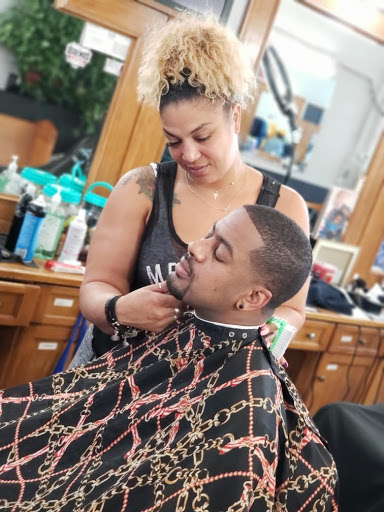 Barber Shop «Legends Barber Shop», reviews and photos, 431 N Fairfax Ave, Los Angeles, CA 90036, USA