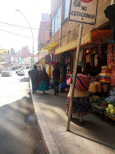 Stores to buy women's party shoes La Paz