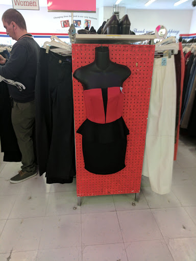 Thrift Store «Rescue Mission Alliance», reviews and photos, 18344 Sherman Way, Reseda, CA 91335, USA