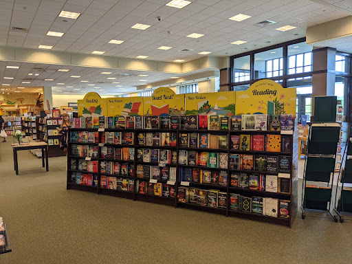 Book Store «Barnes & Noble», reviews and photos, 700 Mall Cir Dr, Monroeville, PA 15146, USA