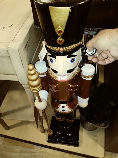 Department Store «HomeGoods», reviews and photos, 1239 S Lone Hill Ave, Glendora, CA 91740, USA