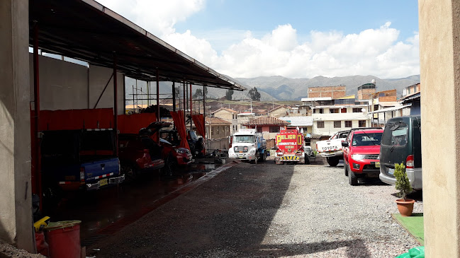 Opiniones de CARWASH DELUXE en Cusco - Servicio de lavado de coches