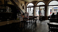 Atmosphère du Restaurant Le Café Parisien - Saulieu - n°17