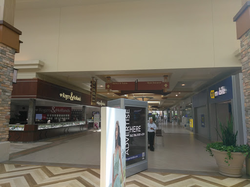 Shopping Mall «Brookfield Square», reviews and photos, 95 N Moorland Rd, Brookfield, WI 53005, USA