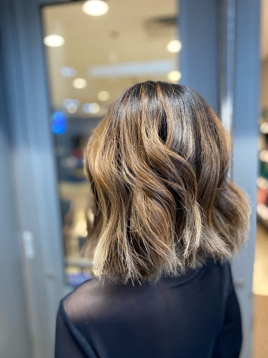Hair Salon «Moda Hair Salon», reviews and photos, 16 Easton Ave, New Brunswick, NJ 08901, USA