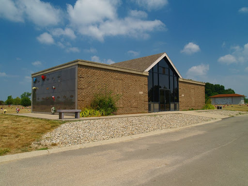 Funeral Home «Forest Lawn Funeral Home», reviews and photos, 1977 S State Rd 135, Greenwood, IN 46143, USA