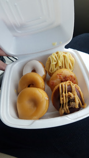 Donut Shop «Metropolitan Donuts and Coffee», reviews and photos, 3070 Lakecrest Cir #600, Lexington, KY 40513, USA