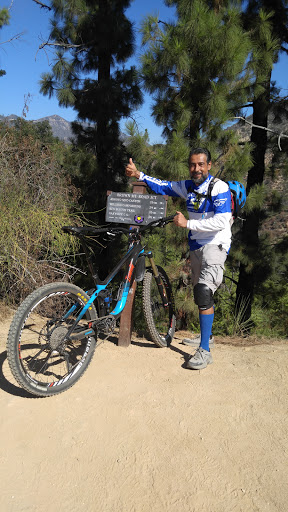 Bicycle Store «Giant Cycling World», reviews and photos, 17400 Colima Rd, Rowland Heights, CA 91748, USA