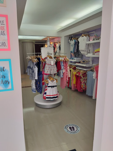 Tiendas para comprar ropa niña Cartagena