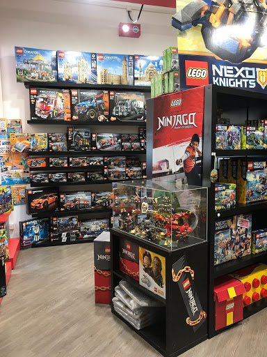 TeknoToys LEGO Shop