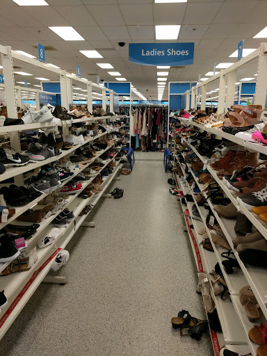 Clothing Store «Ross Dress for Less», reviews and photos, 527 Baltimore Pike, Bel Air, MD 21014, USA