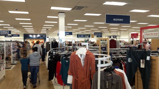 Department Store «Marshalls & HomeGoods», reviews and photos, 311 Costco Way, St Peters, MO 63376, USA