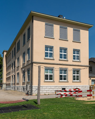 Schule Kirchbühl Süd - Schule