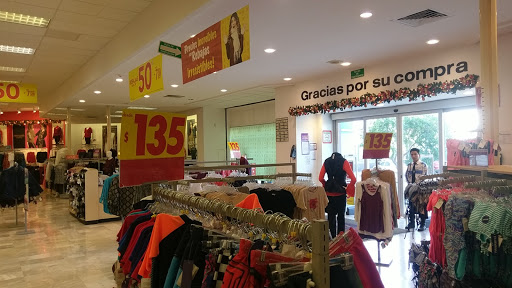 Gloves stores Cancun