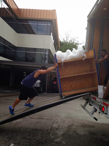 Moving Company «Apple Moving», reviews and photos, 9807 Brown Ln, Austin, TX 78754, USA