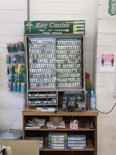 Hardware Store «Pope Lumber Do it Best», reviews and photos, 205 Old 25 E, Barbourville, KY 40906, USA