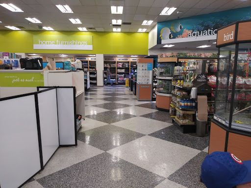 Pet Supply Store «Petco Animal Supplies», reviews and photos, 5850 Sepulveda Blvd, Van Nuys, CA 91411, USA