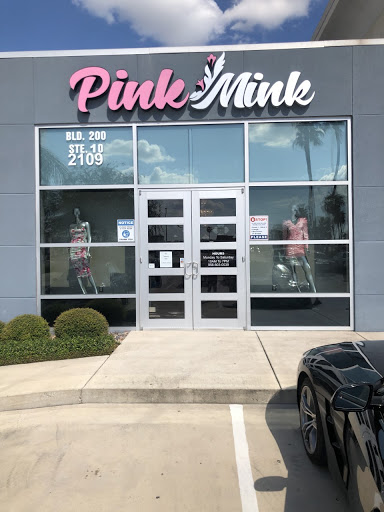 Pink Mink at La Placita