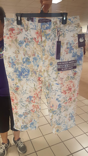 Department Store «JCPenney», reviews and photos, 1821 SW Wanamaker Rd, Topeka, KS 66604, USA