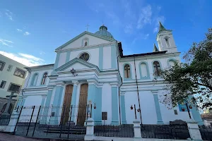 Santa Bárbara Catholic Church image