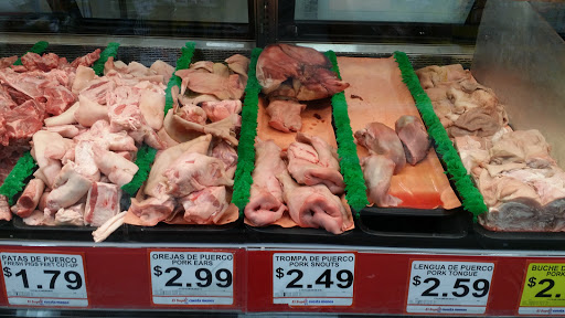 Grocery Store «El Super», reviews and photos, 1251 E Southern Ave, Mesa, AZ 85204, USA