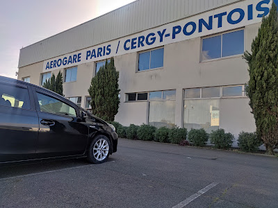VTC vip95 à Cergy