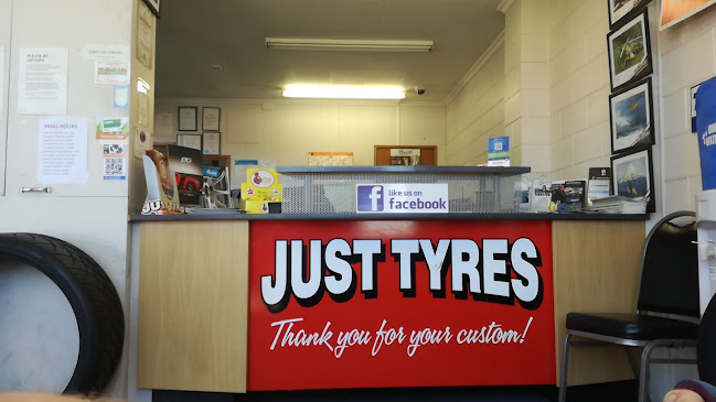 Comments and reviews of Just Tyres