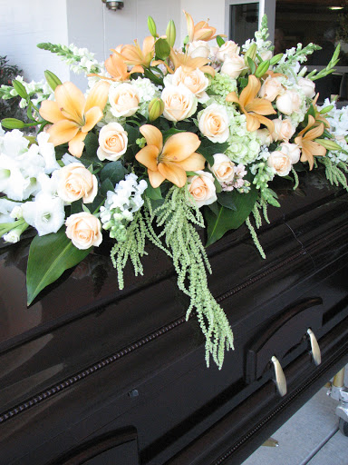 Florist «Shell Beach Floral Design», reviews and photos, 260 W Grand Ave, Grover Beach, CA 93433, USA