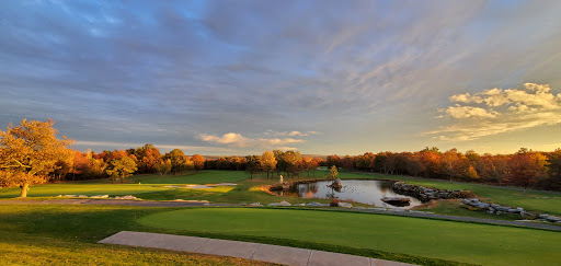 Golf Shop «Eagle Rock Golf Clubhouse & Pro Shop», reviews and photos, 191 Turnberry Ln, Hazle Township, PA 18202, USA