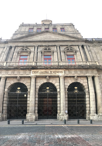 Feria Internacional del Libro del Palacio de Minería