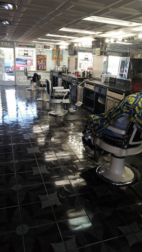 Barber Shop «Chop Shop Barber Shop», reviews and photos, 4308 Firestone Blvd, South Gate, CA 90280, USA