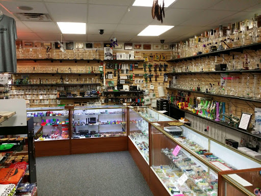 Tobacco Shop «The Octopus Garden Smoke Shop», reviews and photos, 2000 Spartanburg Hwy, Hendersonville, NC 28792, USA