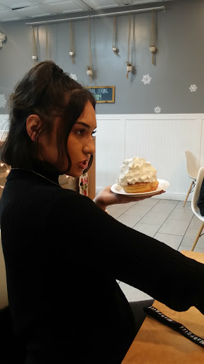 Ice Cream Shop «The Parlor Ice Cream Puffs», reviews and photos, 1490 Eureka Rd #170, Roseville, CA 95661, USA