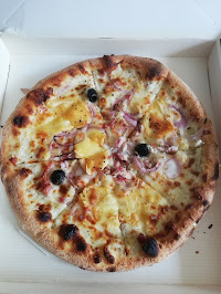 Plats et boissons du Pizzas à emporter DISTRIBUTEUR DE PIZZAS LA PLADZA PLELAN LE PETIT - n°1