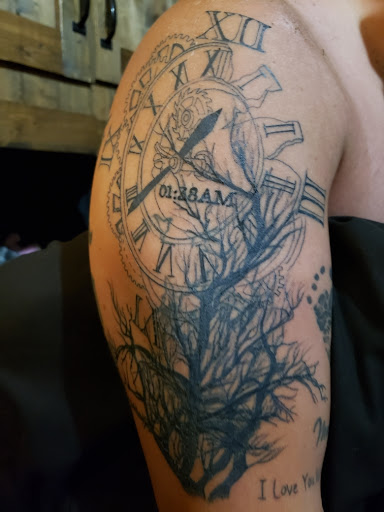 Tattoo Shop «Queen City Classic Tattoos», reviews and photos, 1323 Wabash Ave, Terre Haute, IN 47807, USA