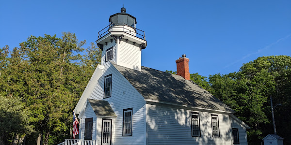Mission Point Lighthouse