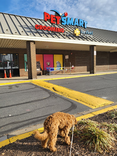 Pet Supply Store «PetSmart», reviews and photos, 5154 Nicholson Ln, Kensington, MD 20895, USA