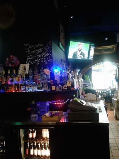 Liquor Store «Continental House Liquor Store & Bar», reviews and photos, 1628 W 47th St, Chicago, IL 60609, USA