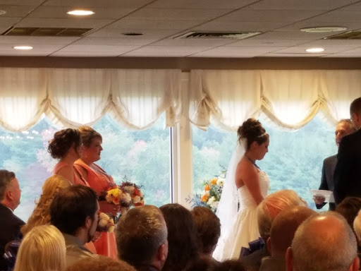 Country Club «Pleasant Valley Country Club», reviews and photos, 95 Armsby Rd, Sutton, MA 01590, USA