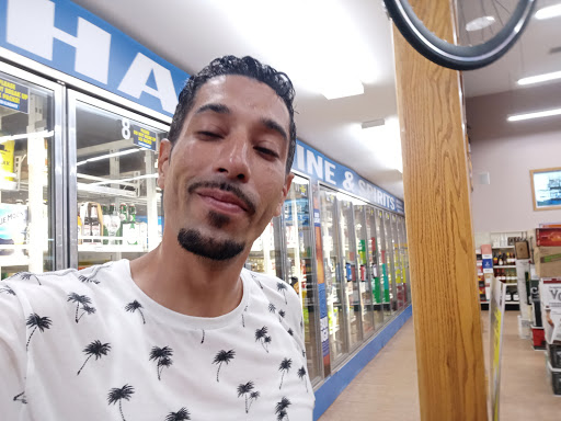 Liquor Store «Windham Wine & Spirits», reviews and photos, 1182 Main St, Willimantic, CT 06226, USA