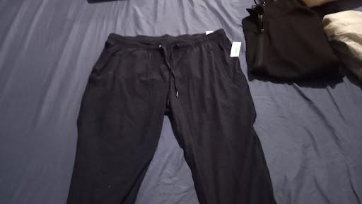 Clothing Store «Old Navy», reviews and photos, 3885 NE 163rd St, North Miami Beach, FL 33160, USA