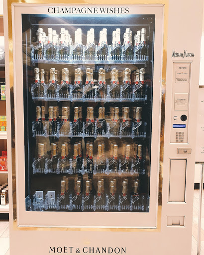 Clothing Store «Neiman Marcus», reviews and photos, 1618 Main St, Dallas, TX 75201, USA