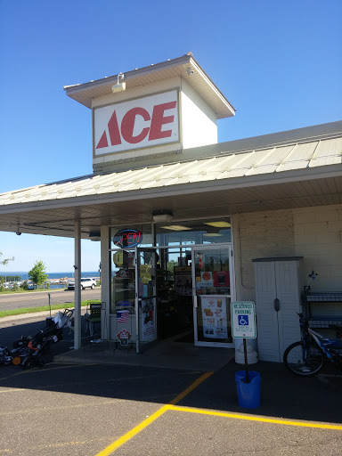 Ashland Ace Hardware, 420 Lake Shore Dr W, Ashland, WI 54806, USA, 