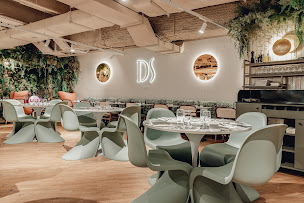 Photo n°26 de DS Café à Paris ()
