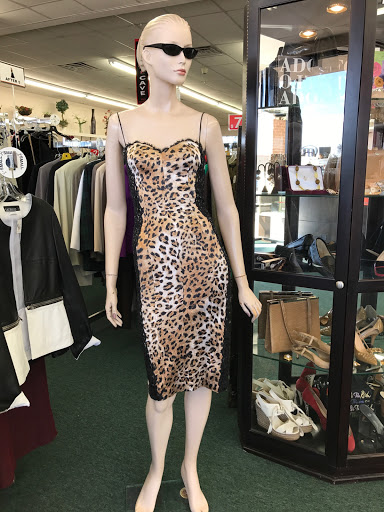 Thrift Store «Pennies For Heaven Resale», reviews and photos, 17471 Preston Rd, Dallas, TX 75252, USA