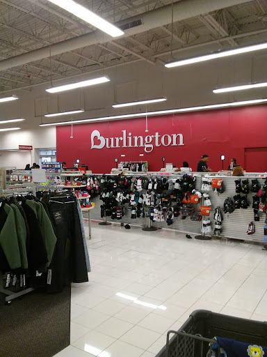 Clothing Store «Burlington Coat Factory», reviews and photos, 4500 S Damen Ave, Chicago, IL 60609, USA