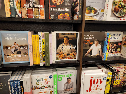 Book Store «Barnes & Noble Bookstores», reviews and photos, 2325 S Stemmons Fwy #401, Lewisville, TX 75067, USA