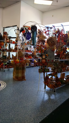 Thrift Store «St Vincent de Paul Kenosha Thrift Store», reviews and photos, 7531 30th Ave, Kenosha, WI 53142, USA