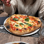 Photo n°1 de l'avis de Luca.o fait le 02/02/2024 à 21:04 sur le  Pizzeria Napoletana Regnum Verona à Verona